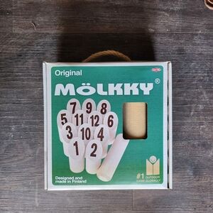 adidas Green and White Outdoor Game Box